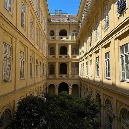 Old Town Apart Διαμέρισμα Βουδαπέστη Εξωτερικό φωτογραφία