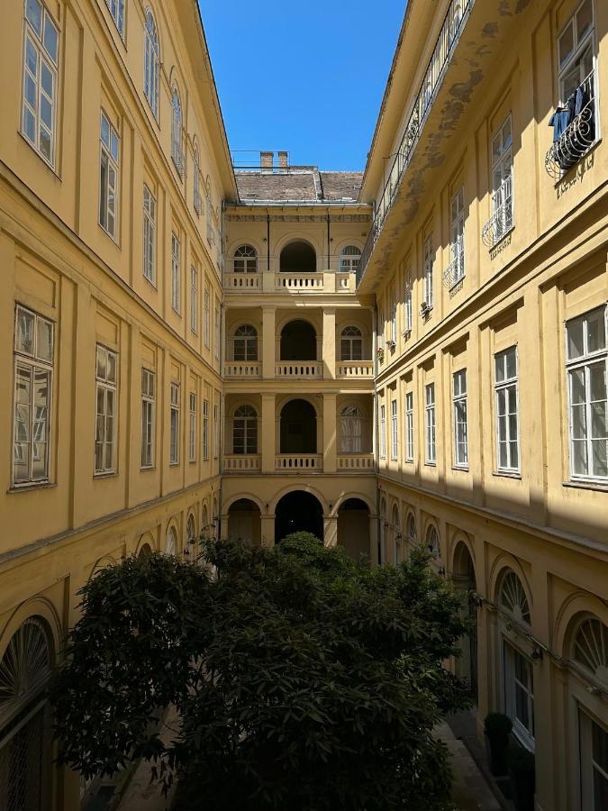 Old Town Apart Διαμέρισμα Βουδαπέστη Εξωτερικό φωτογραφία